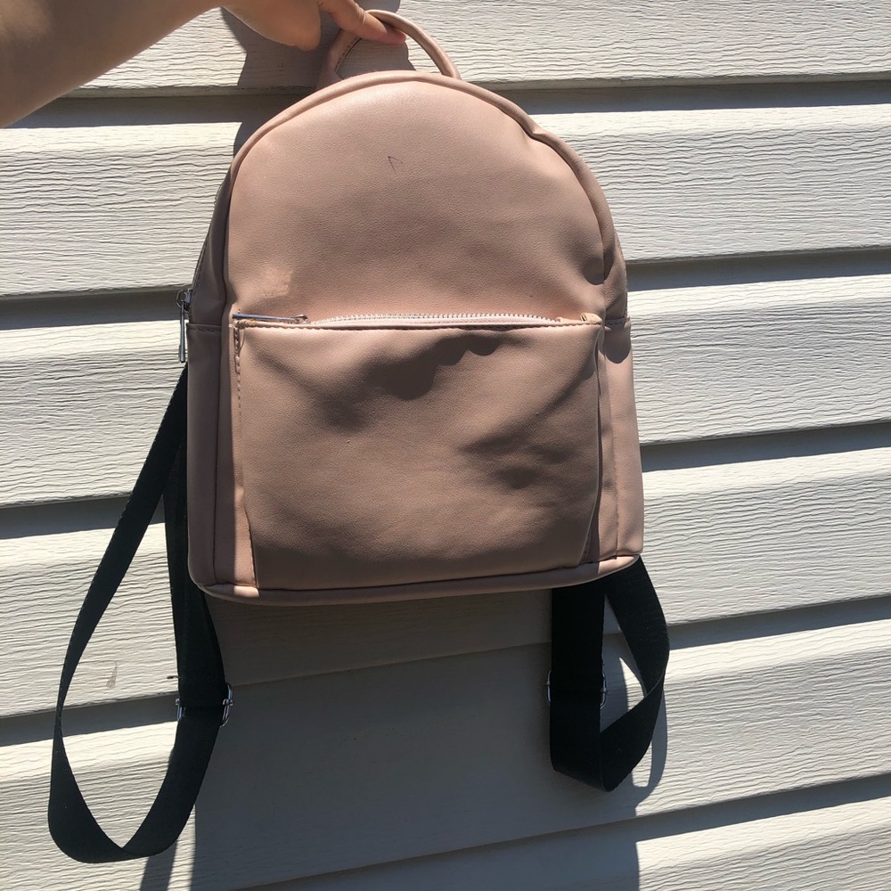 Boohoo backpack
